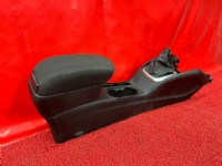 Fiat Egea Orta Vites Konsolu