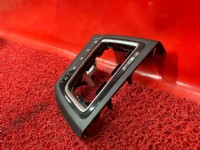 Hyundai I20 Otomatik Vites Konsol Çerçevesi