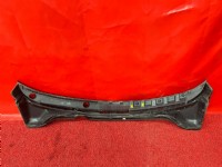 Hyundai I20 Ön Cam Izgarası