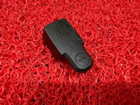 Peugeot 2008 P24E Akü Kutup Başı Kapağı